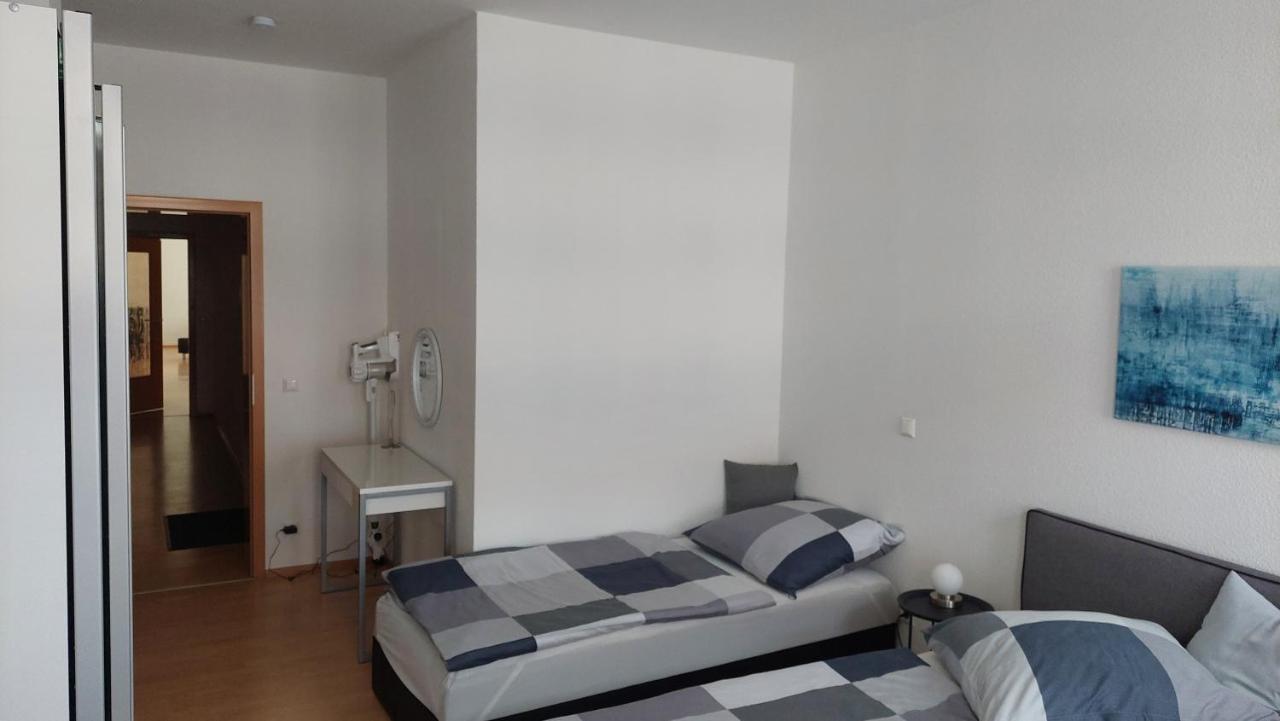 Neu! Ferienwohnung In Erfurt Exterior photo