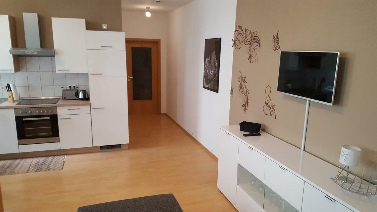 Neu! Ferienwohnung In Erfurt Exterior photo